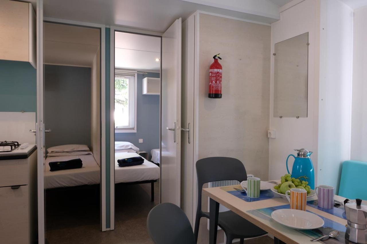 Happy Camp Mobile Homes In Camping Laguna Village Caorle Exteriör bild