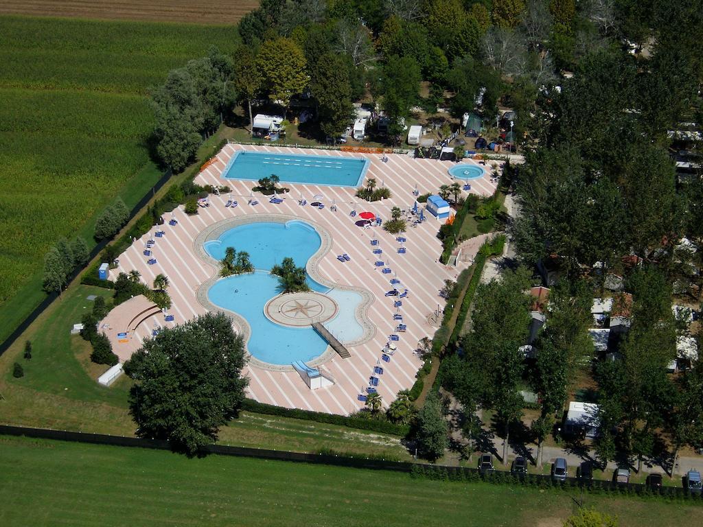 Happy Camp Mobile Homes In Camping Laguna Village Caorle Exteriör bild