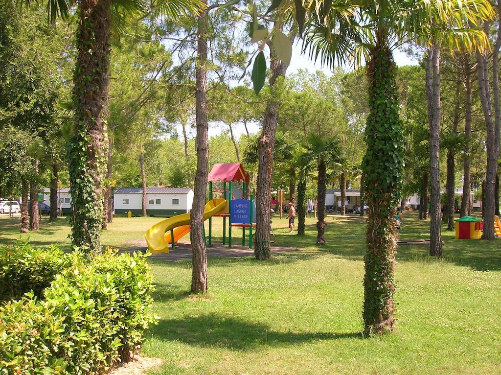 Happy Camp Mobile Homes In Camping Laguna Village Caorle Exteriör bild